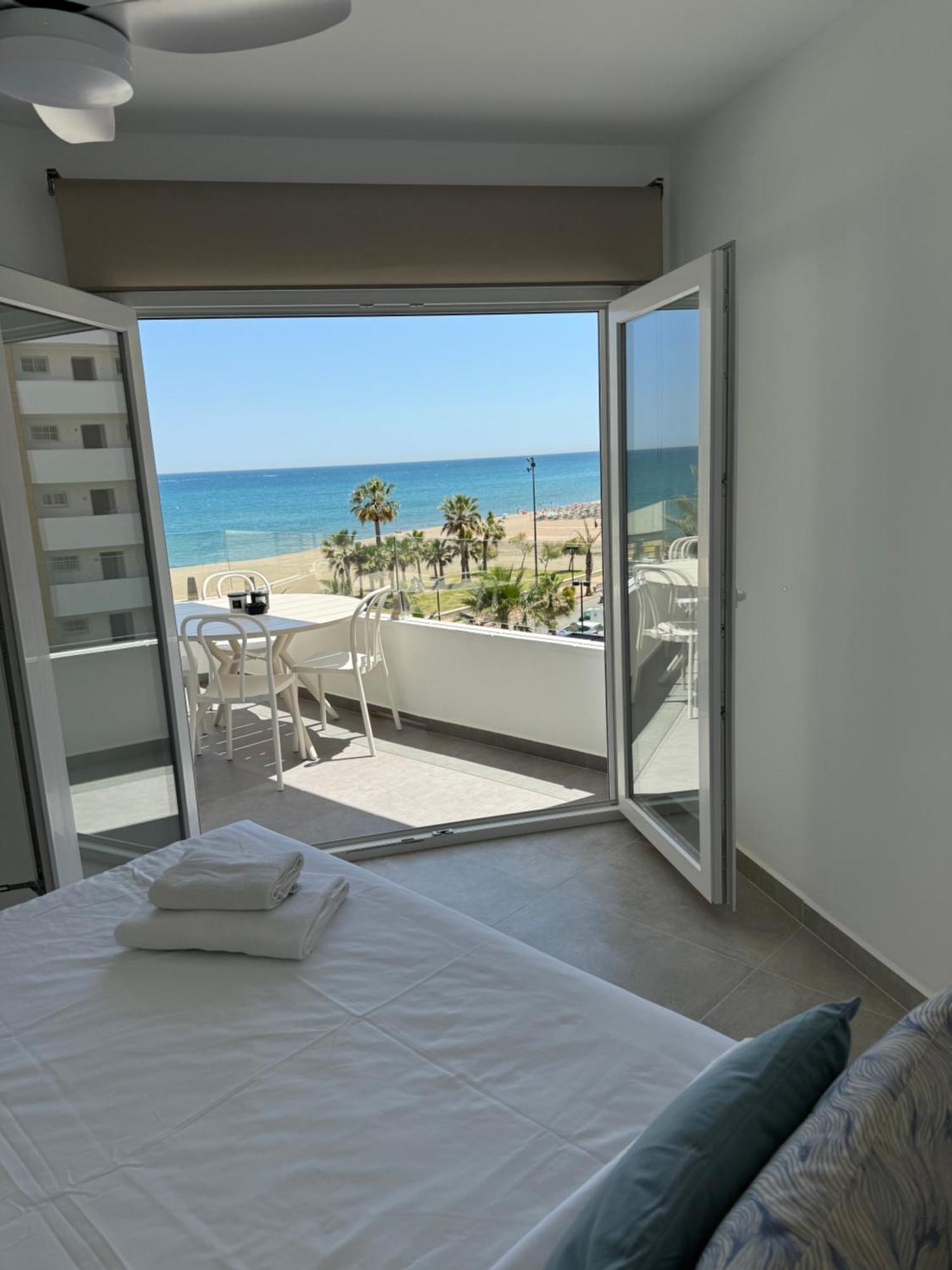 Apartamento ronda 4 Fuengirola Bagian luar foto